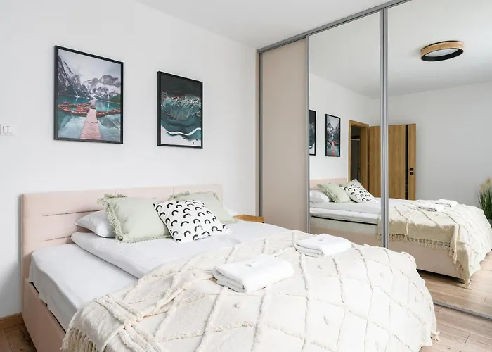 Arena Lux Apartment Kasprowicz Park By Renters Prestige